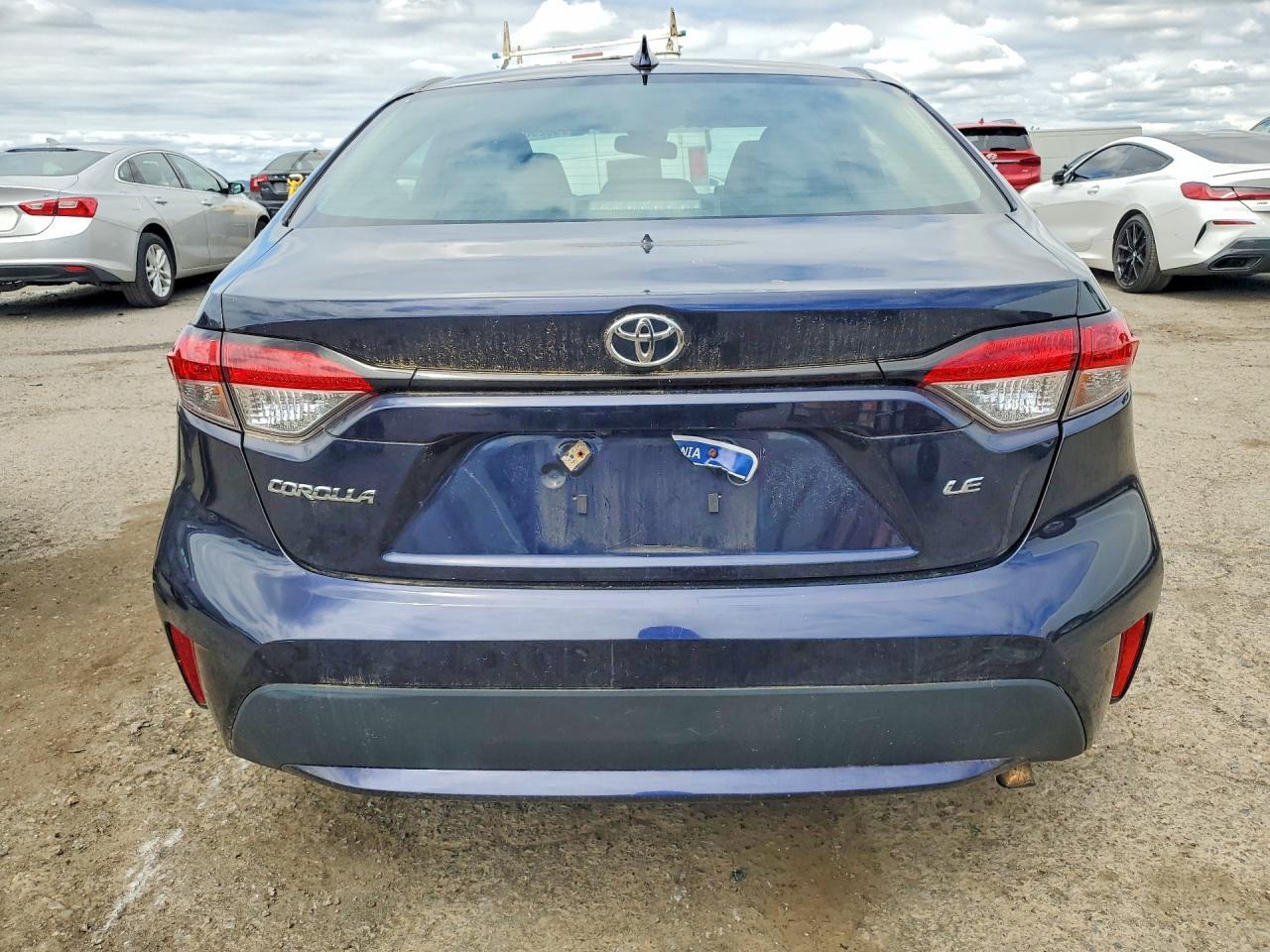 2021 Toyota Corolla Le - Фото 6