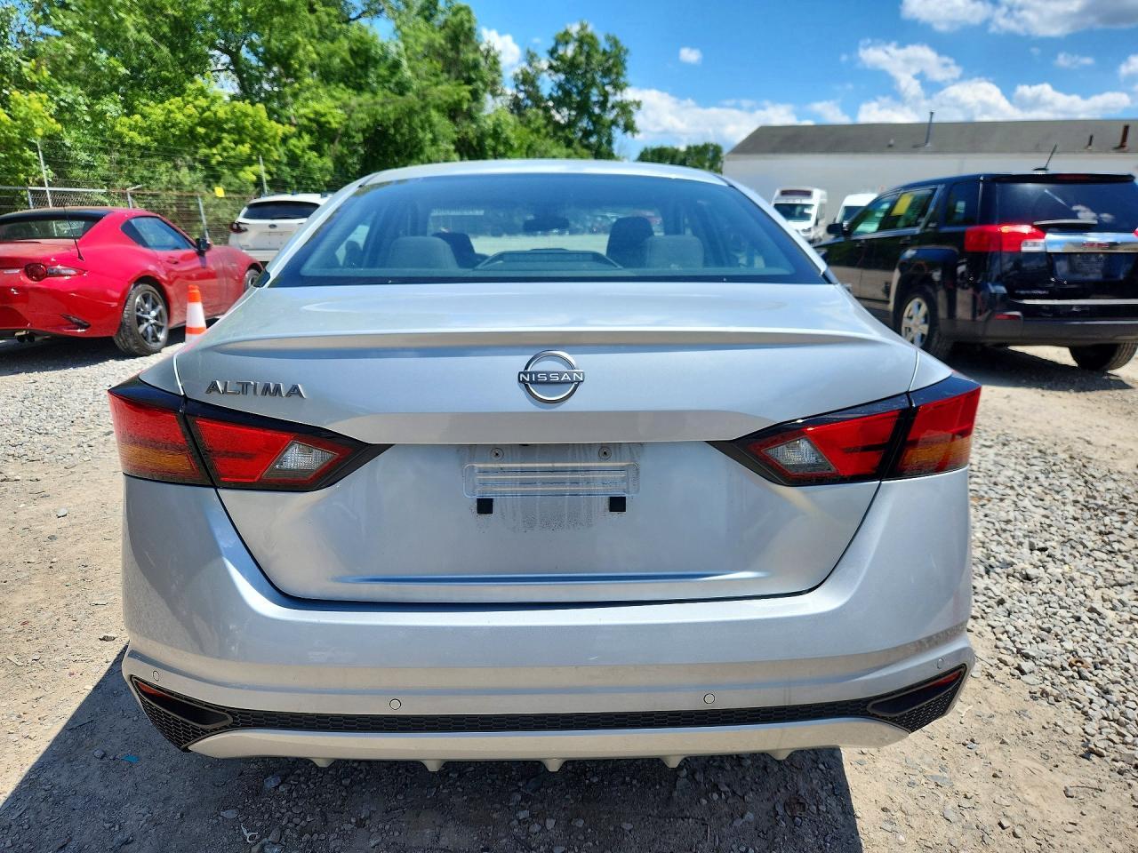 2023 Nissan Altima S - Фото 6