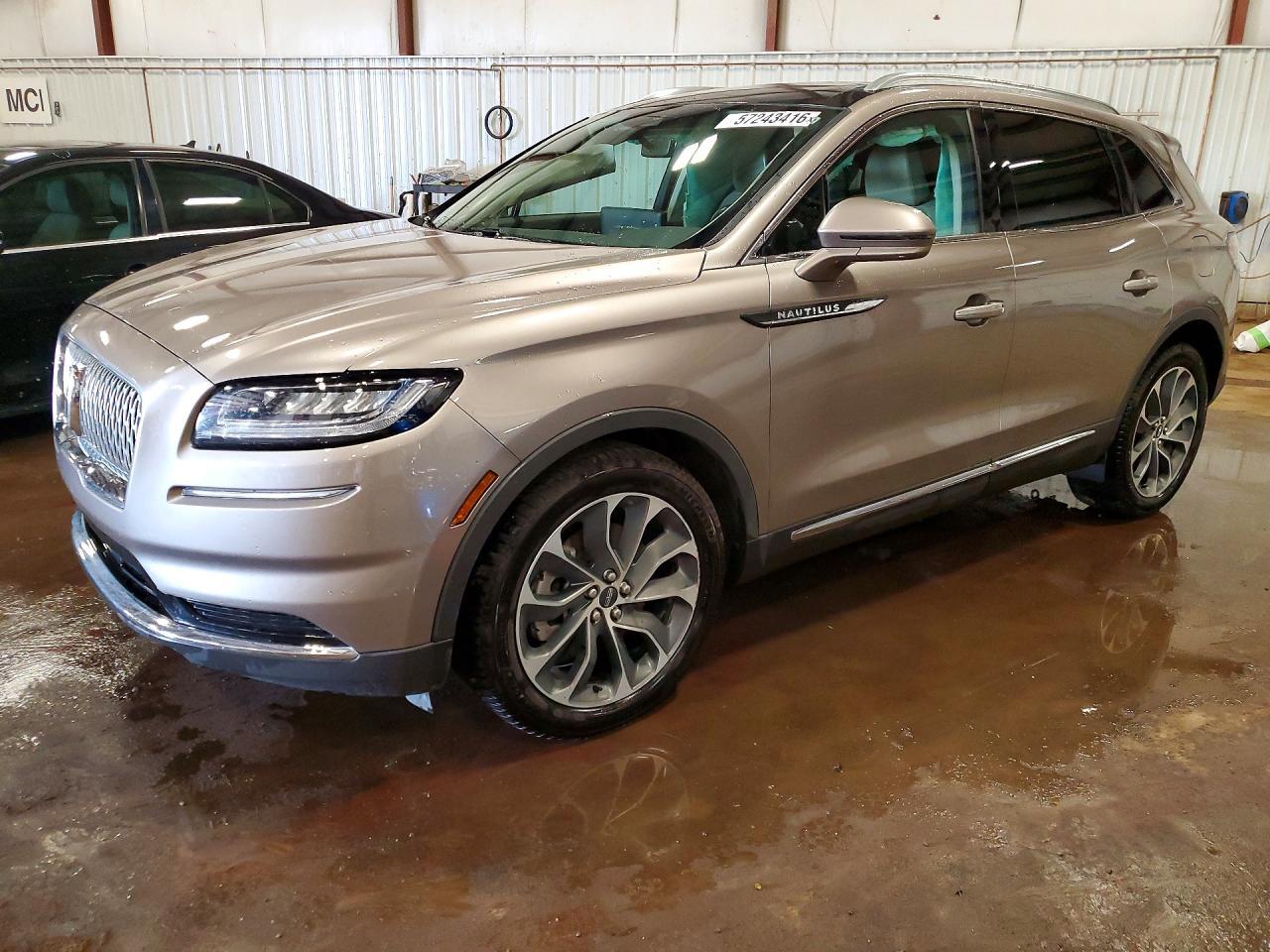 2021 Lincoln Nautilus Reserve