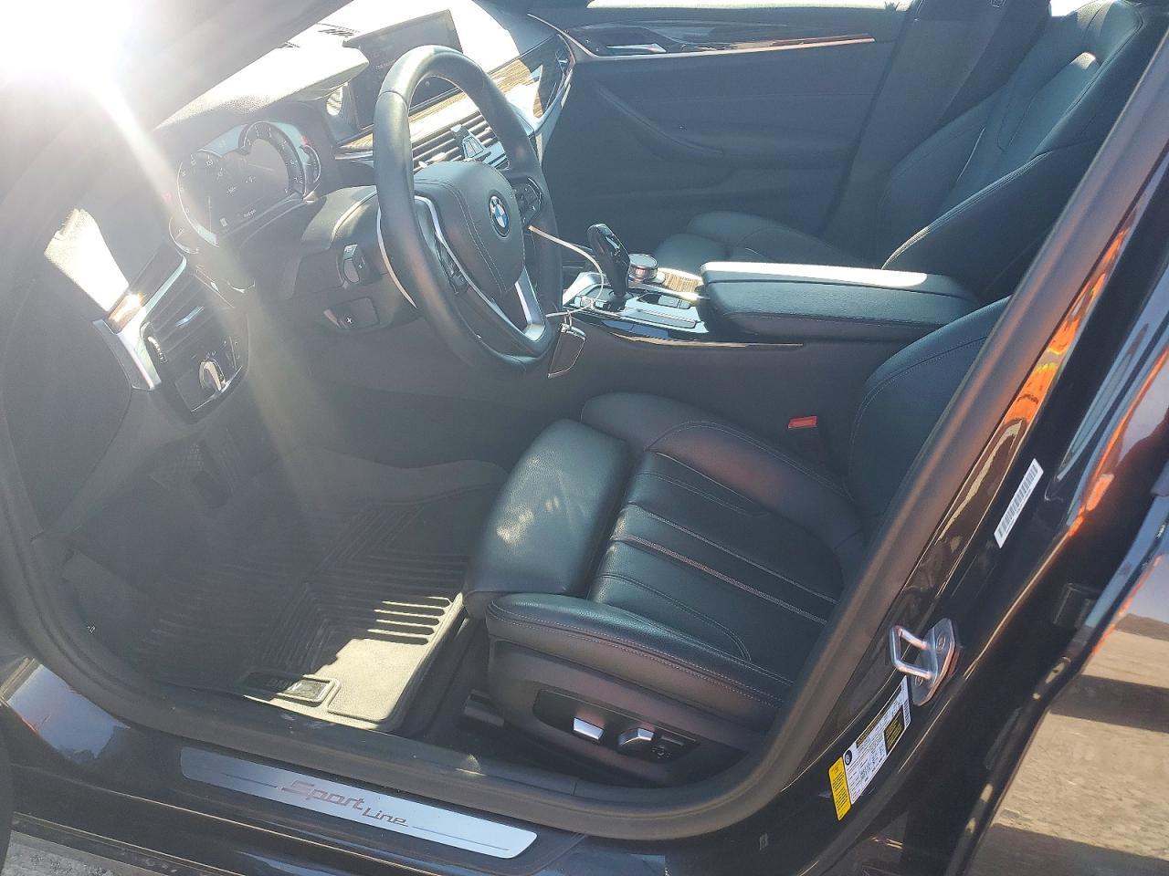 2019 BMW 530 I - Фото 7