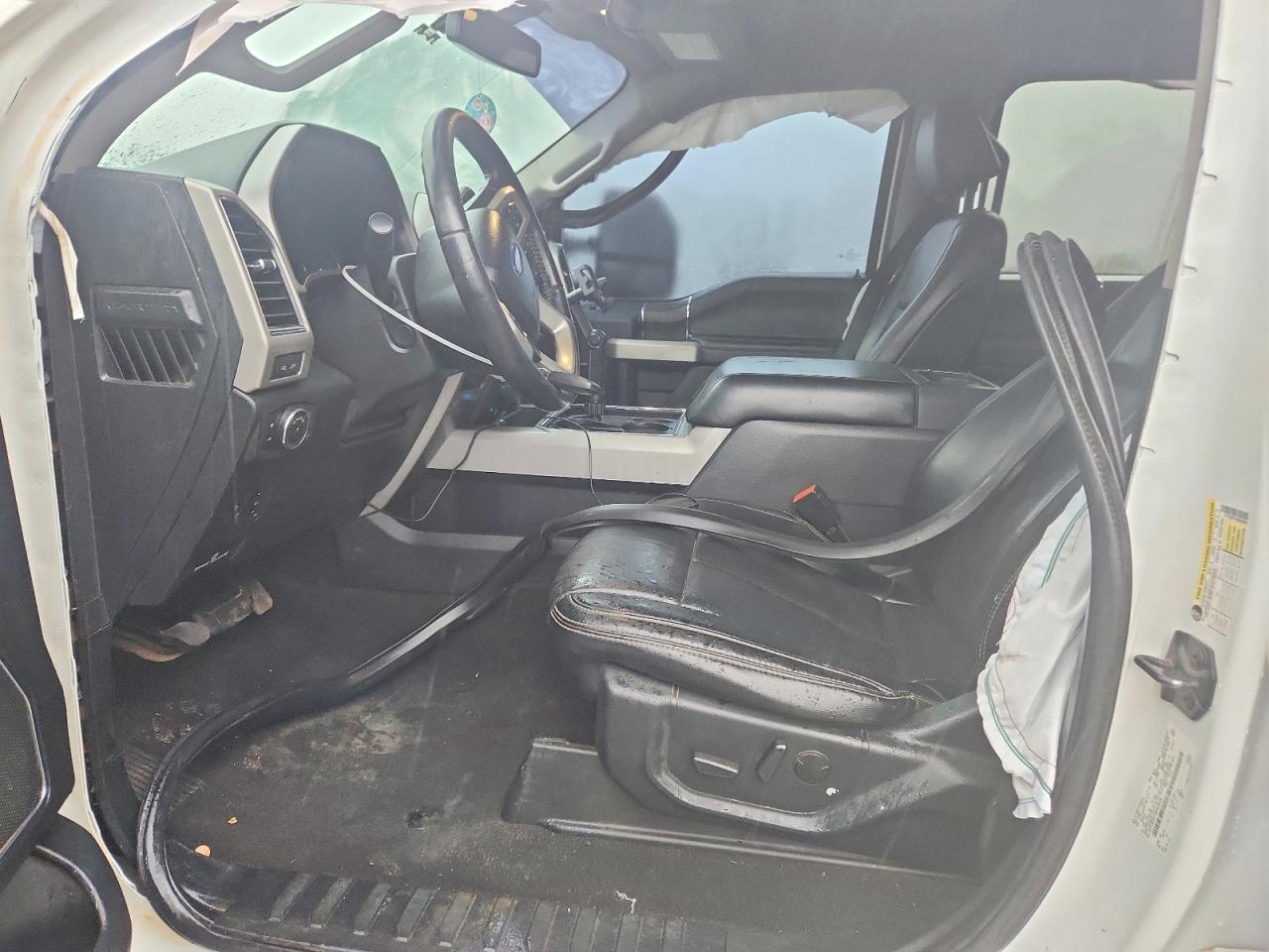 2021 Ford F250 Super Duty - Фото 7