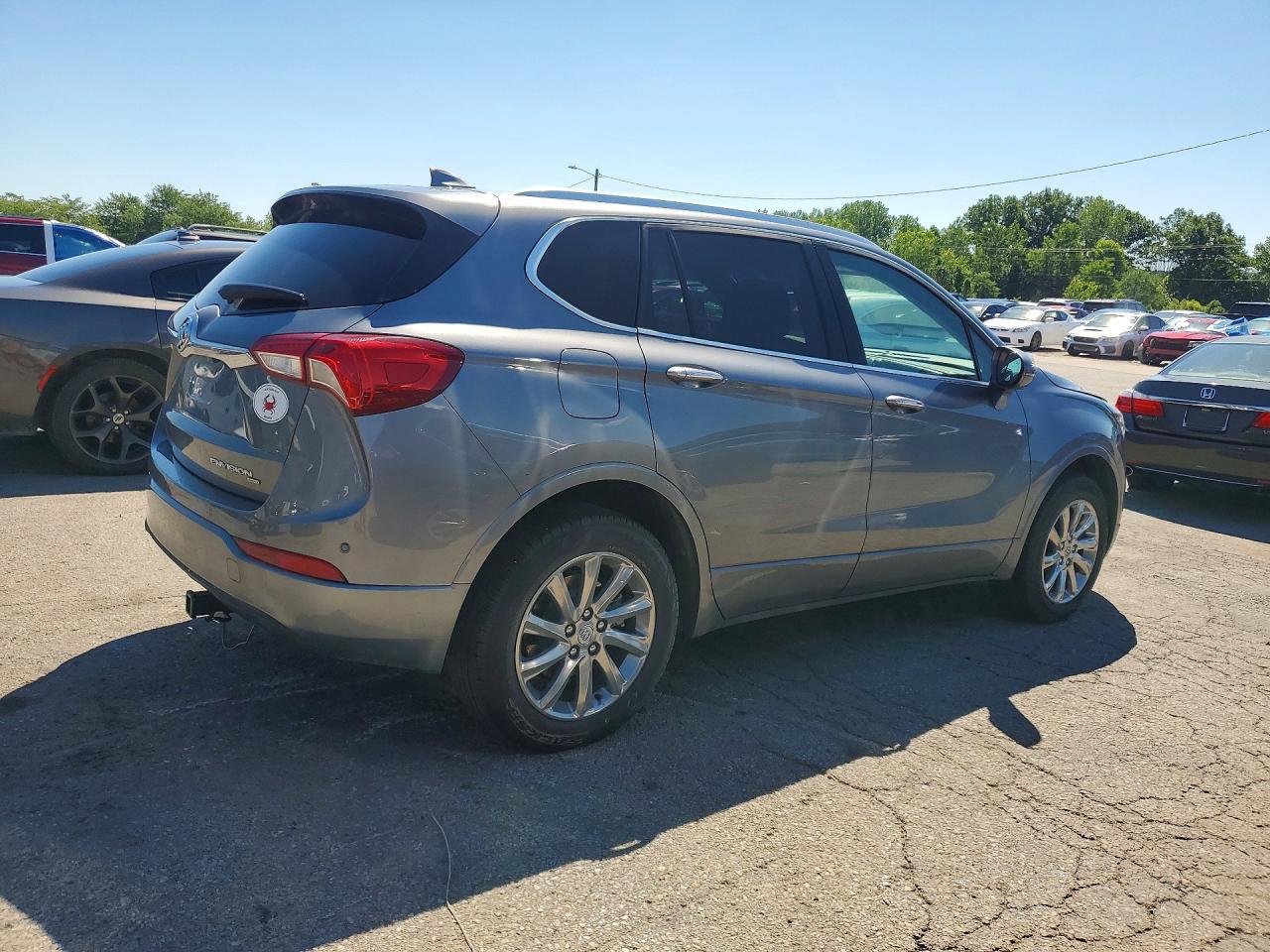 2020 Buick Envision Essence - Image 3