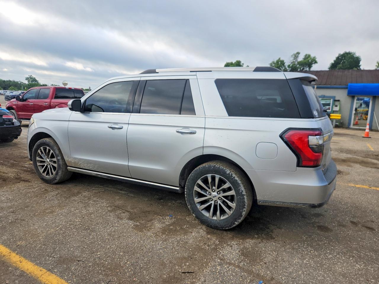 2018 Ford Expedition Limited - Фото 2