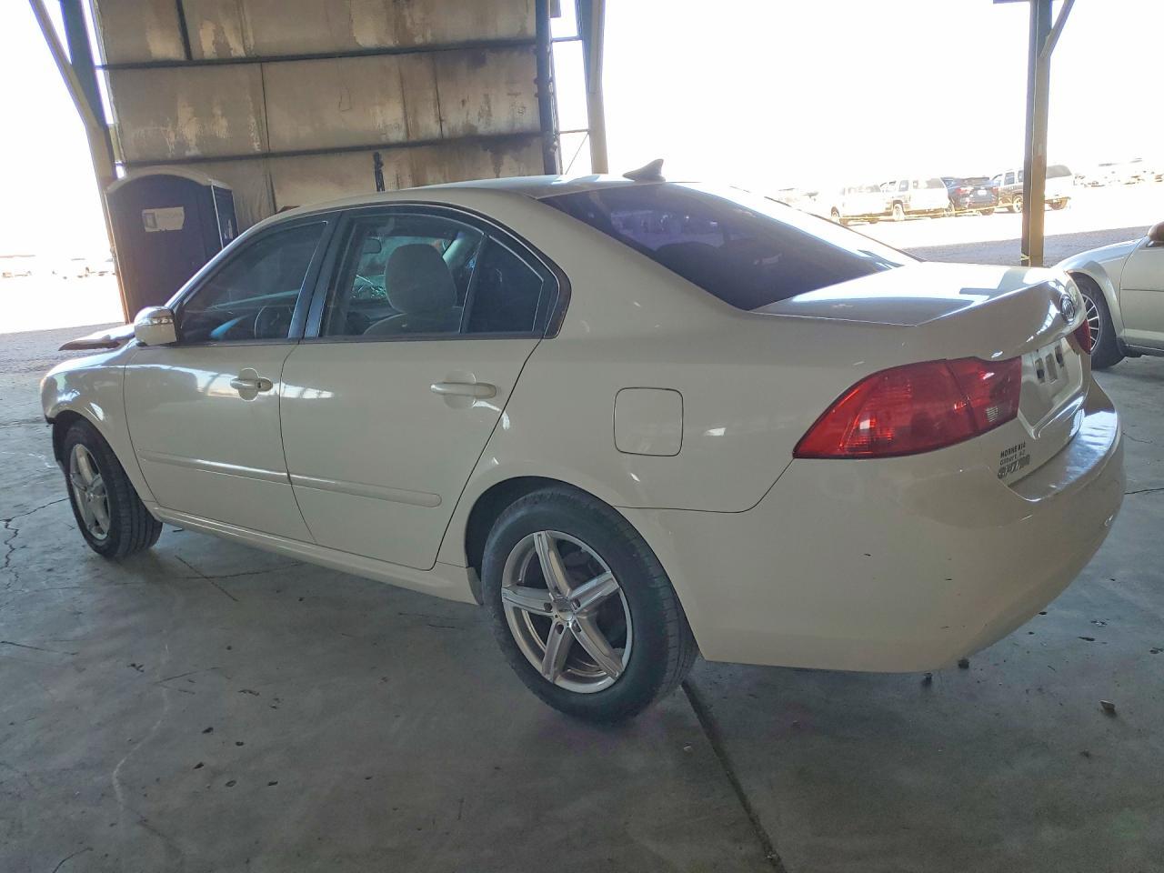 2010 Kia Optima Lx - Фото 2