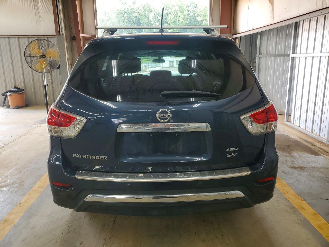 2014 Nissan Pathfinder Sv - Image 6