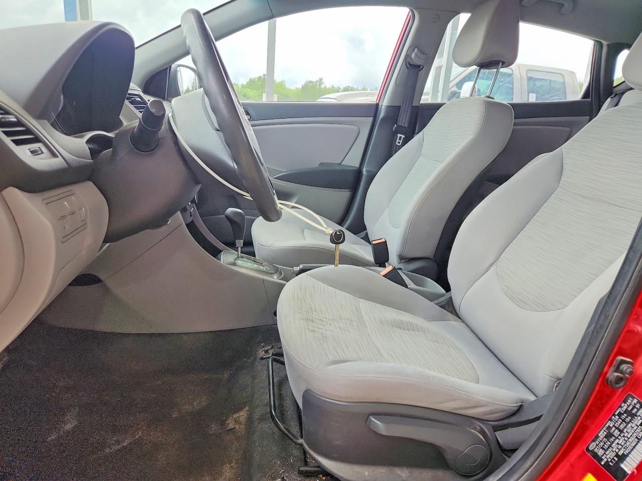 2016 Hyundai Accent Se - Фото 7