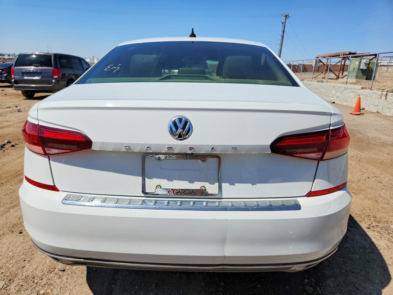 2020 Volkswagen Passat Se - Image 6