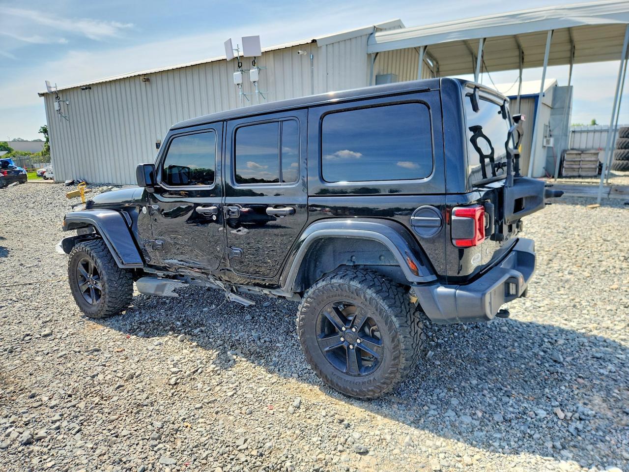 2020 Jeep Wrangler Unlimited Sahara - Фото 2