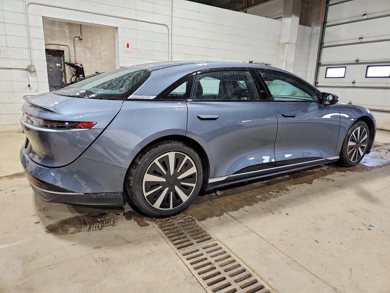 2023 Lucid Motors Air Pure - Image 3