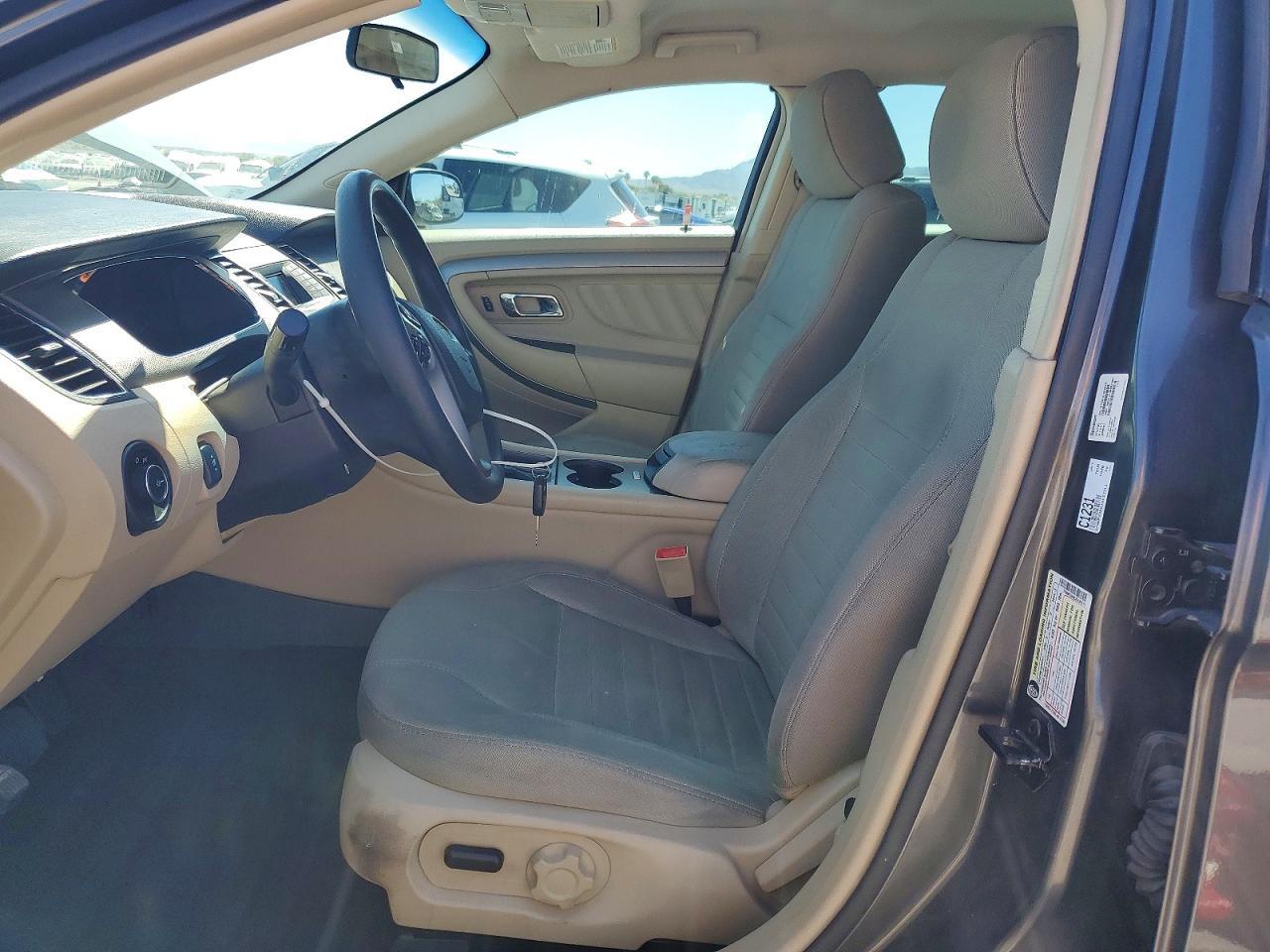 2018 Ford Taurus Se - Фото 7