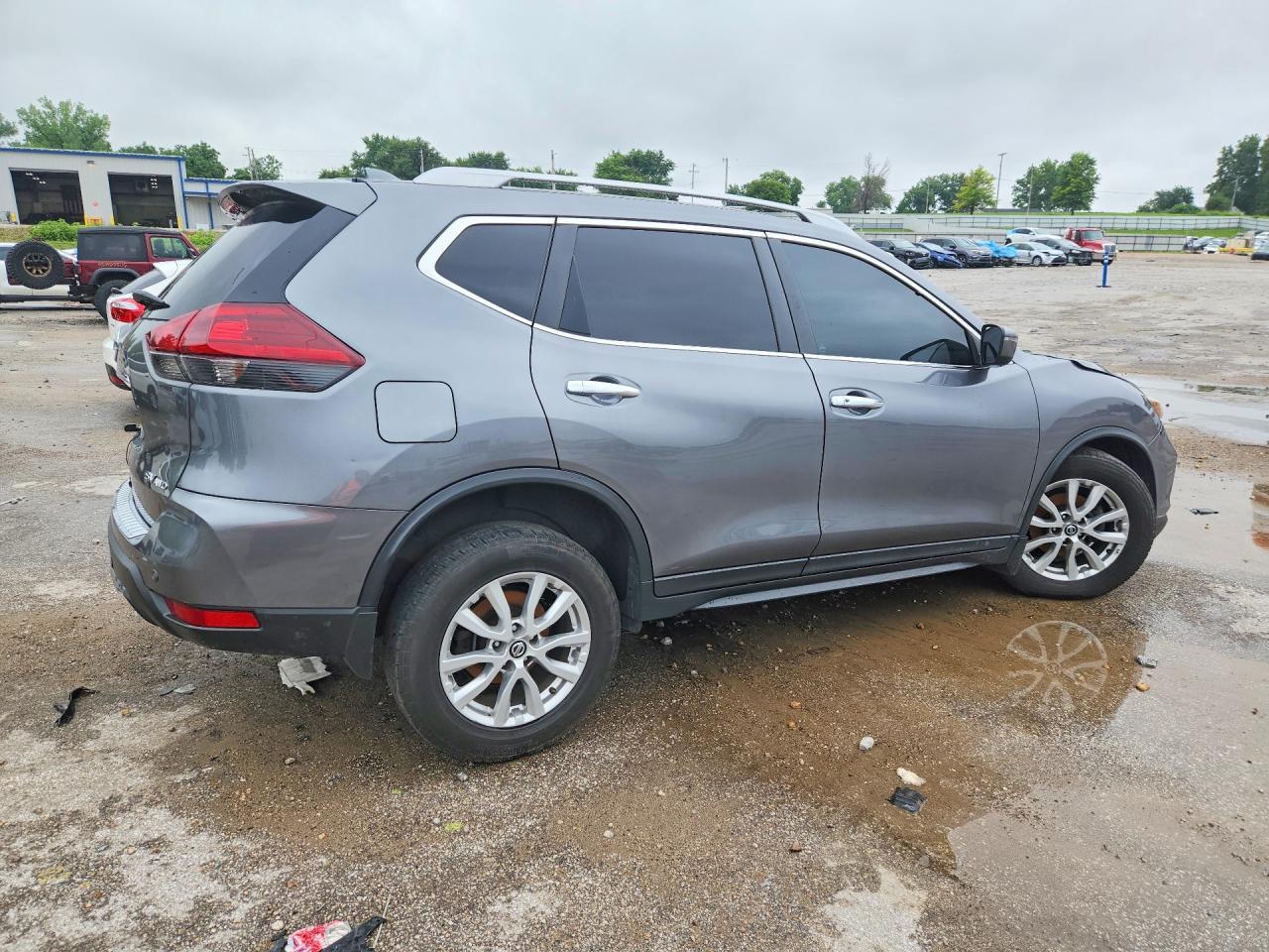 2019 Nissan Rogue Sv - Image 3