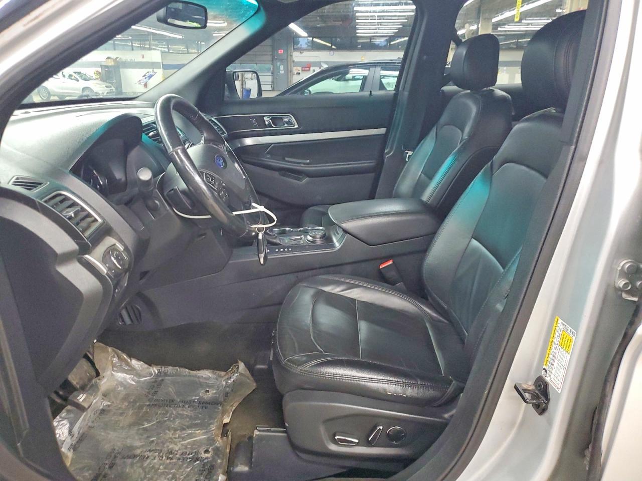 2016 Ford Explorer Xlt - Фото 7