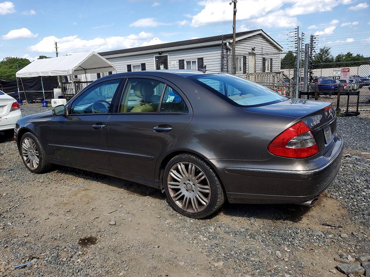 2008 Mercedes-Benz E 350 4Matic - Image 2