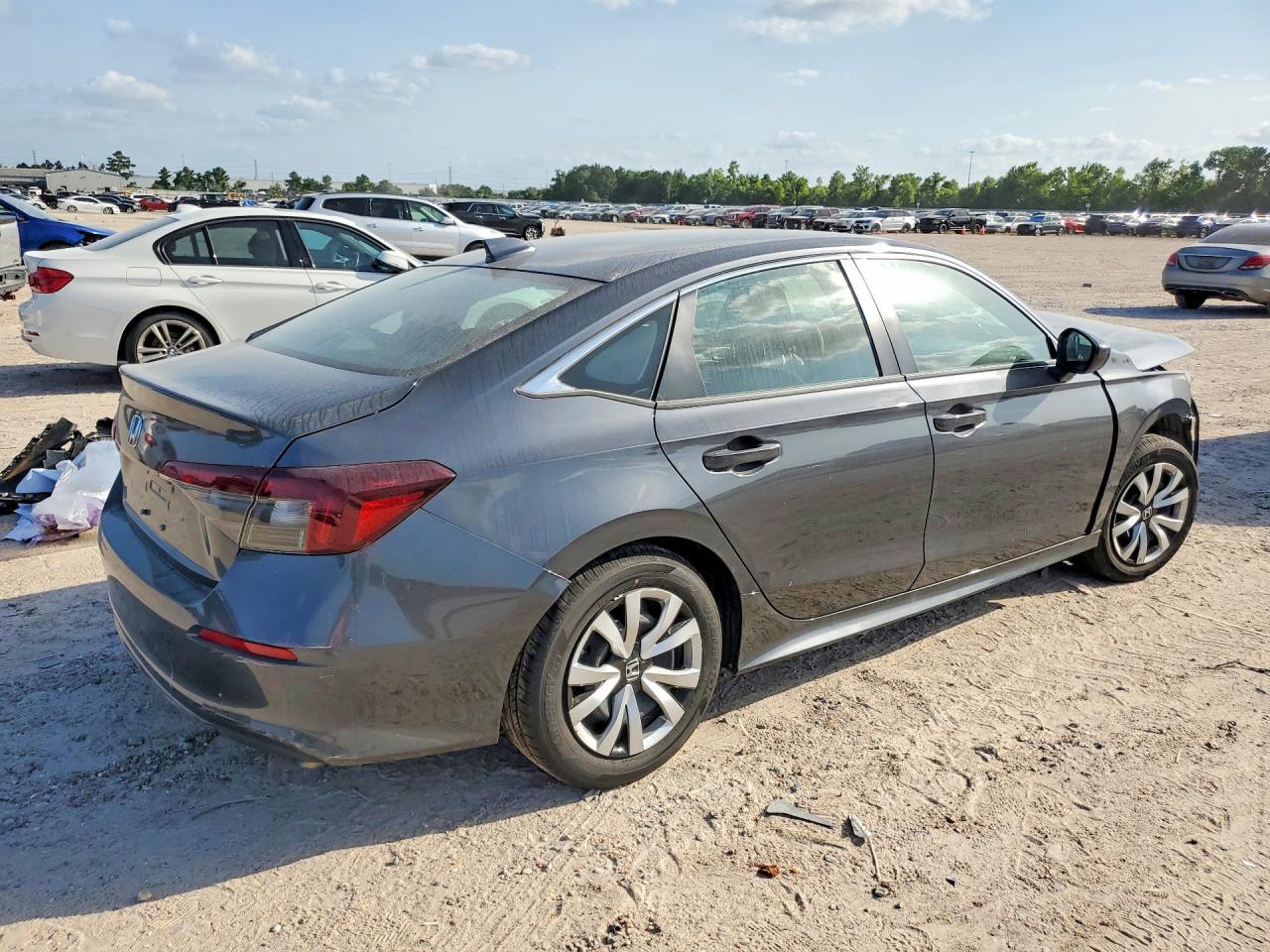 2025 Honda Civic Lx - Image 3
