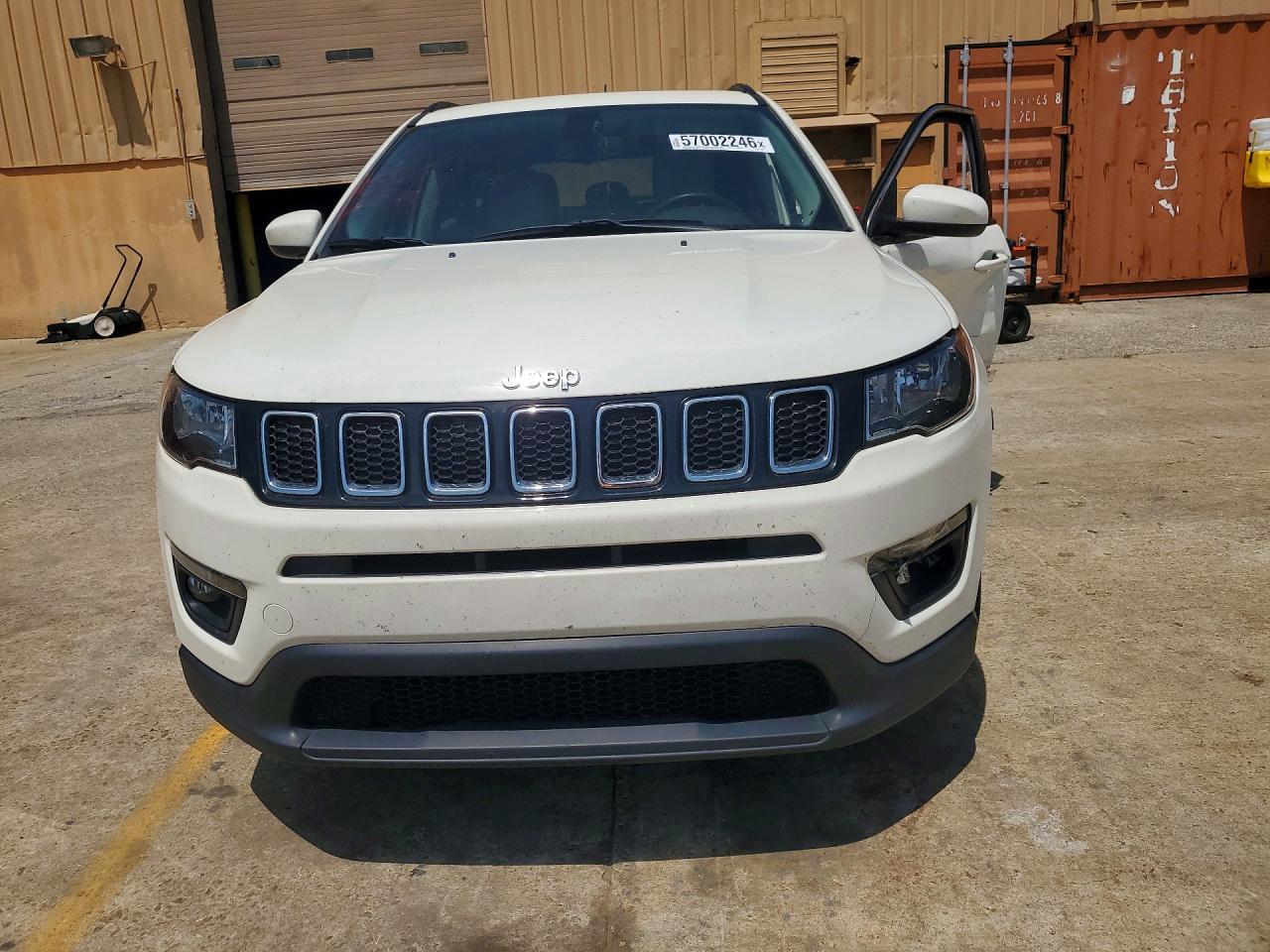 2021 Jeep Compass Latitude - Image 5