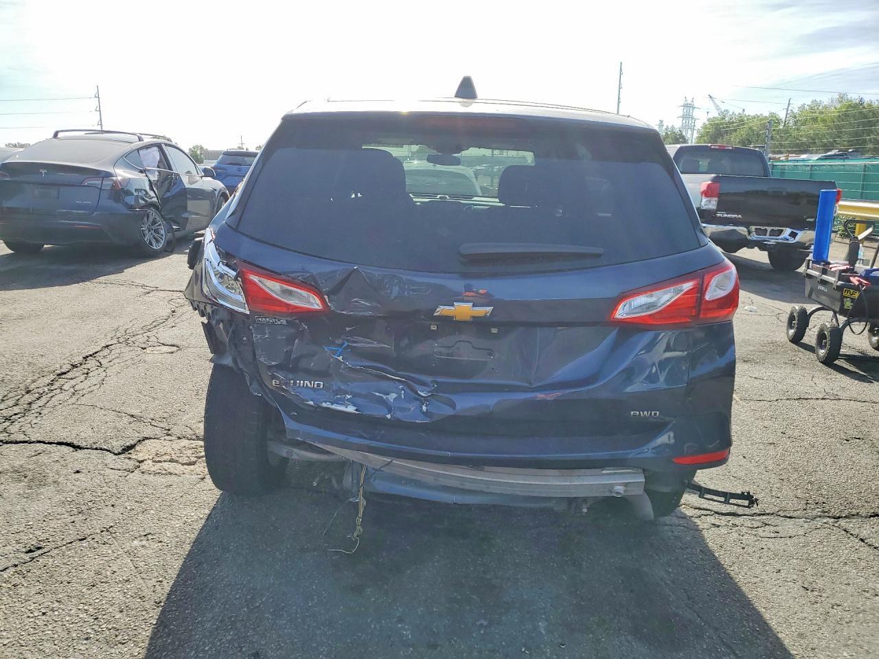 2018 Chevrolet Equinox Ls - Фото 6