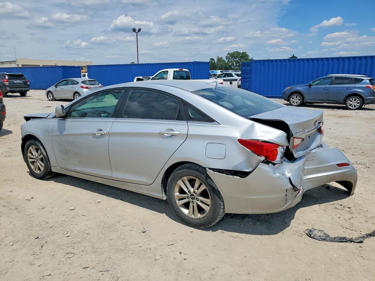 2013 Hyundai Sonata Gls - Фото 2