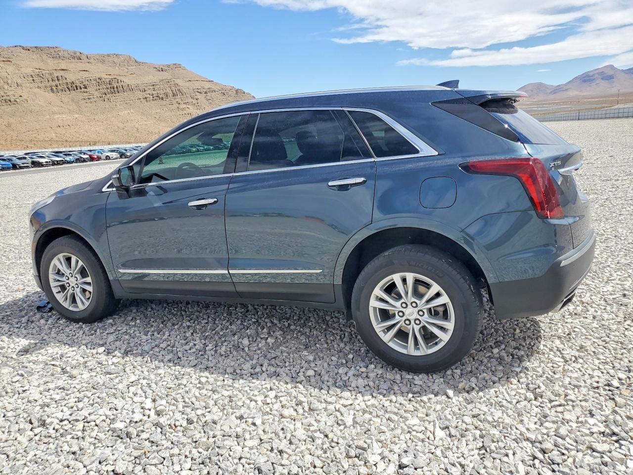 2021 Cadillac Xt5 Luxury - Фото 2