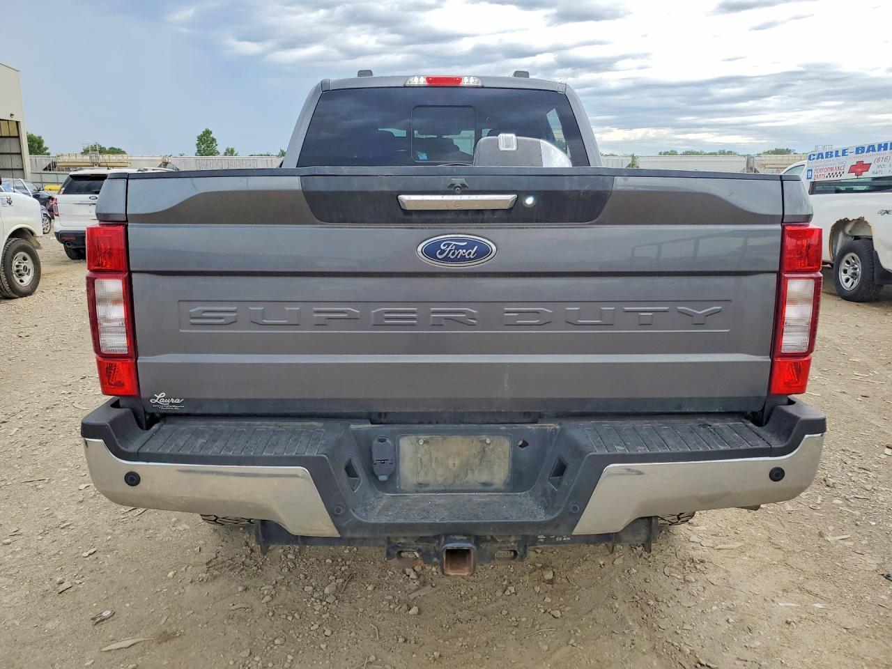 2021 Ford F250 Super Duty - Image 6