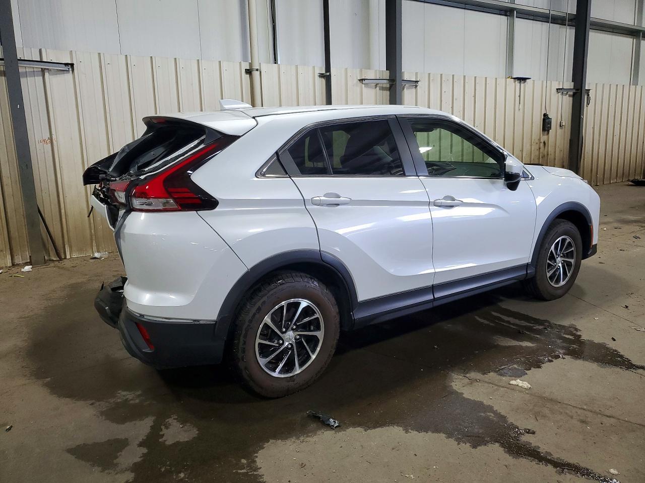 2022 Mitsubishi Eclipse Cross Es - Фото 3