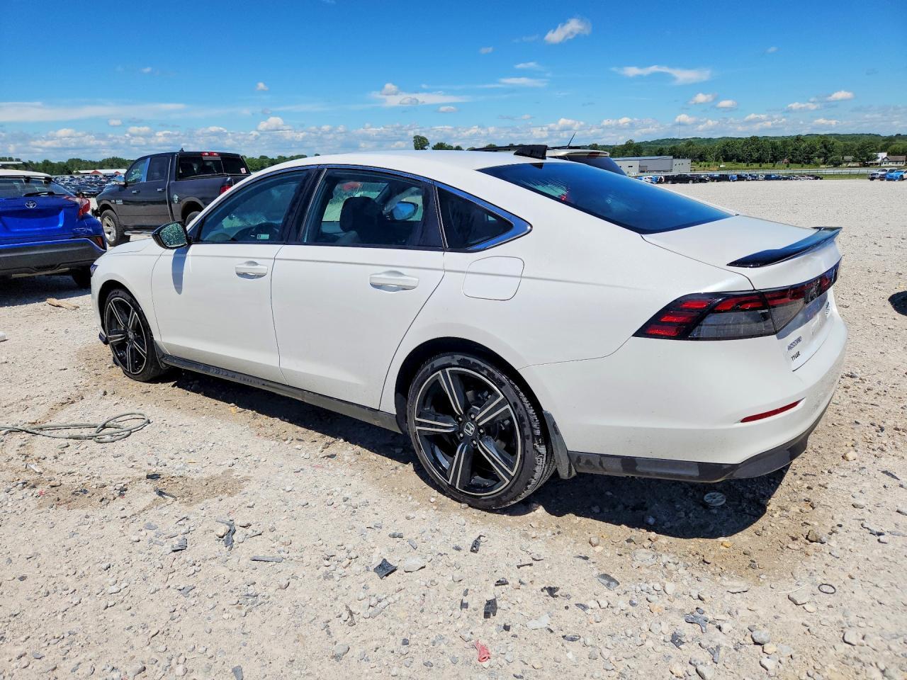 2025 Honda Accord Hybrid Sport - Image 2