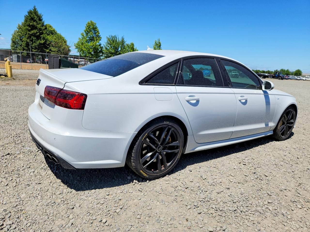 2016 Audi S6 Premium Plus - Image 3