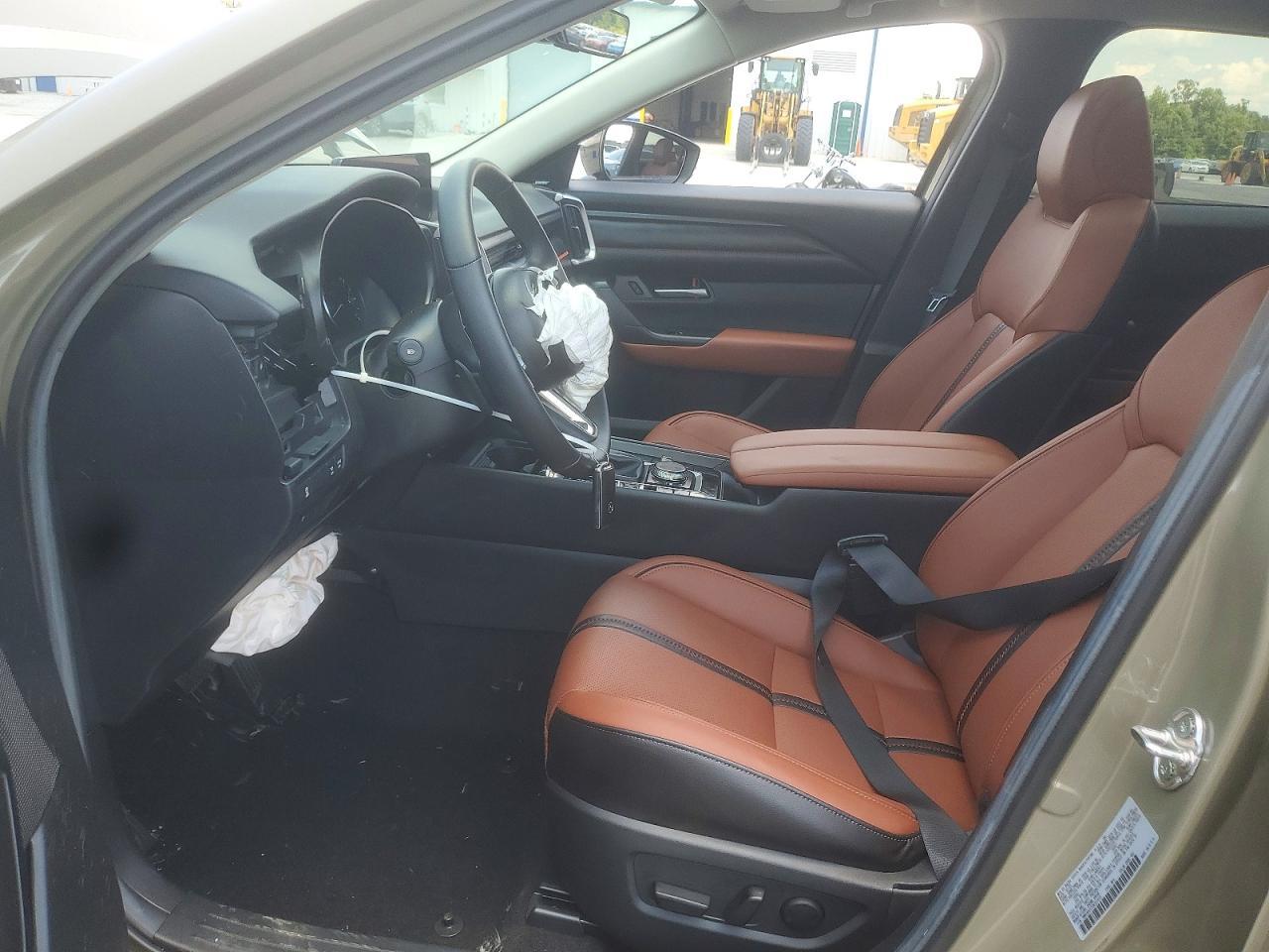 2025 Mazda Cx-50 - Image 7