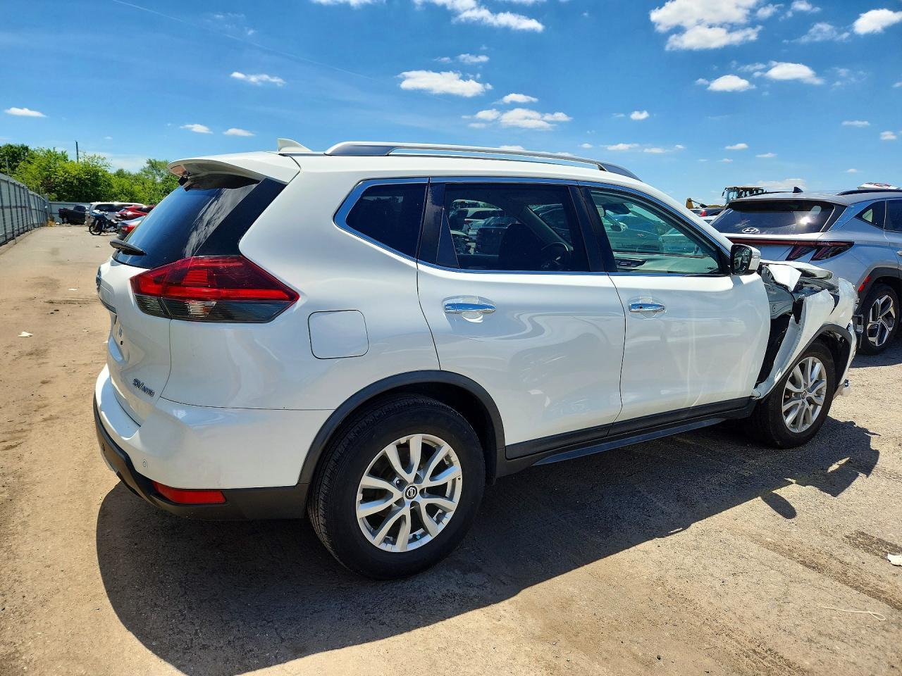 2019 Nissan Rogue Sv - Фото 3