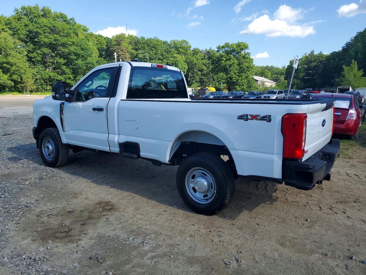 2023 Ford F250 Super Duty - Фото 2