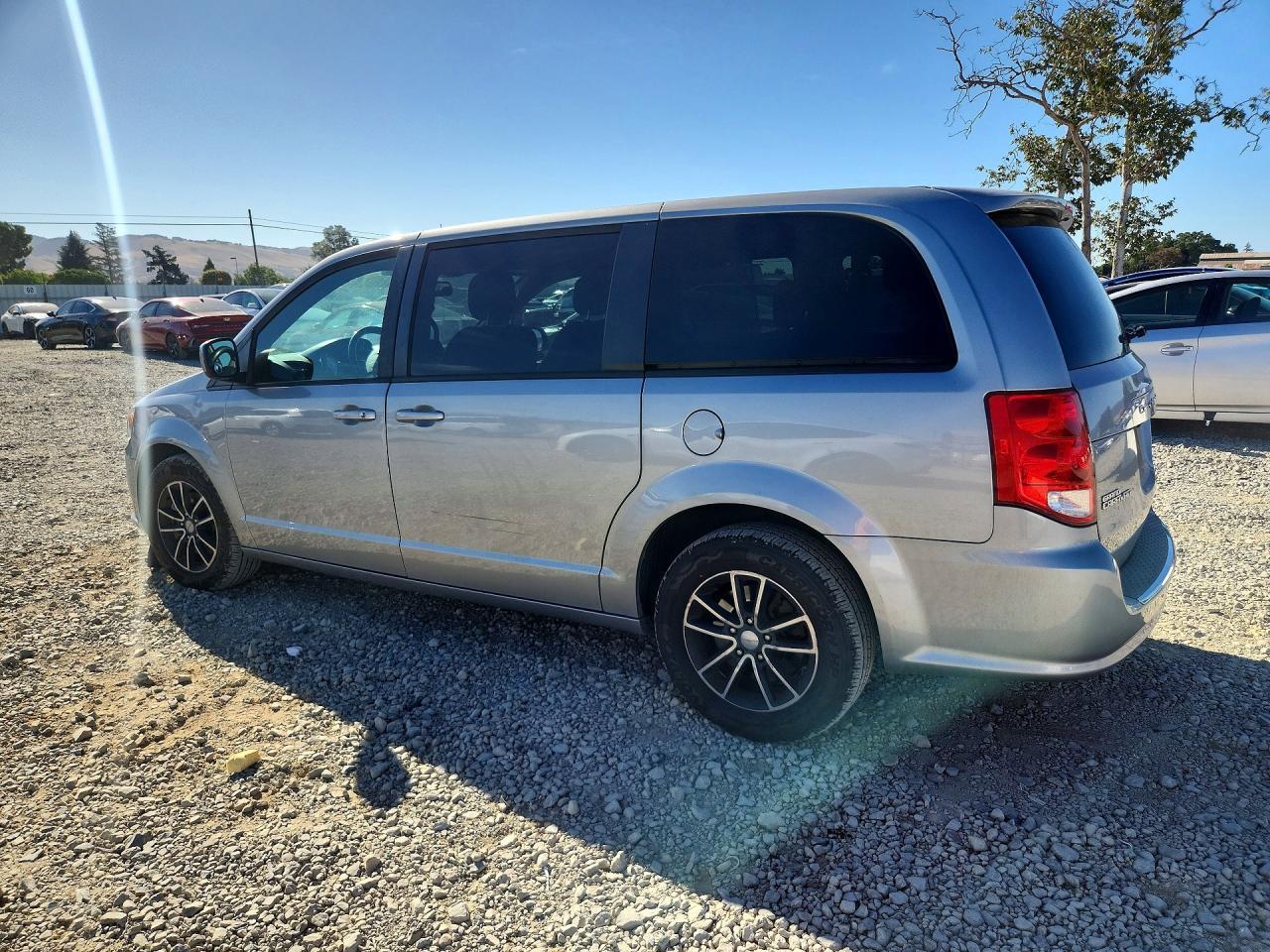 2019 Dodge Grand Caravan Gt - Фото 2