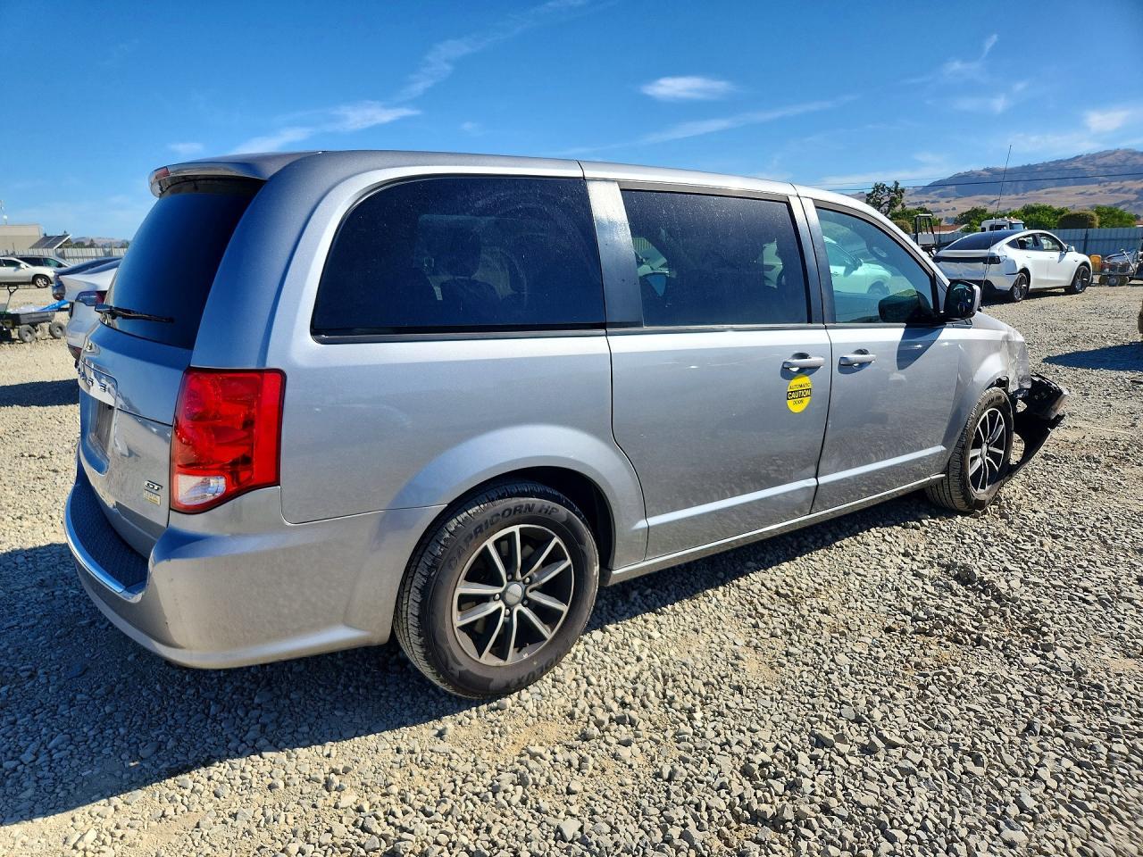 2019 Dodge Grand Caravan Gt - Фото 3