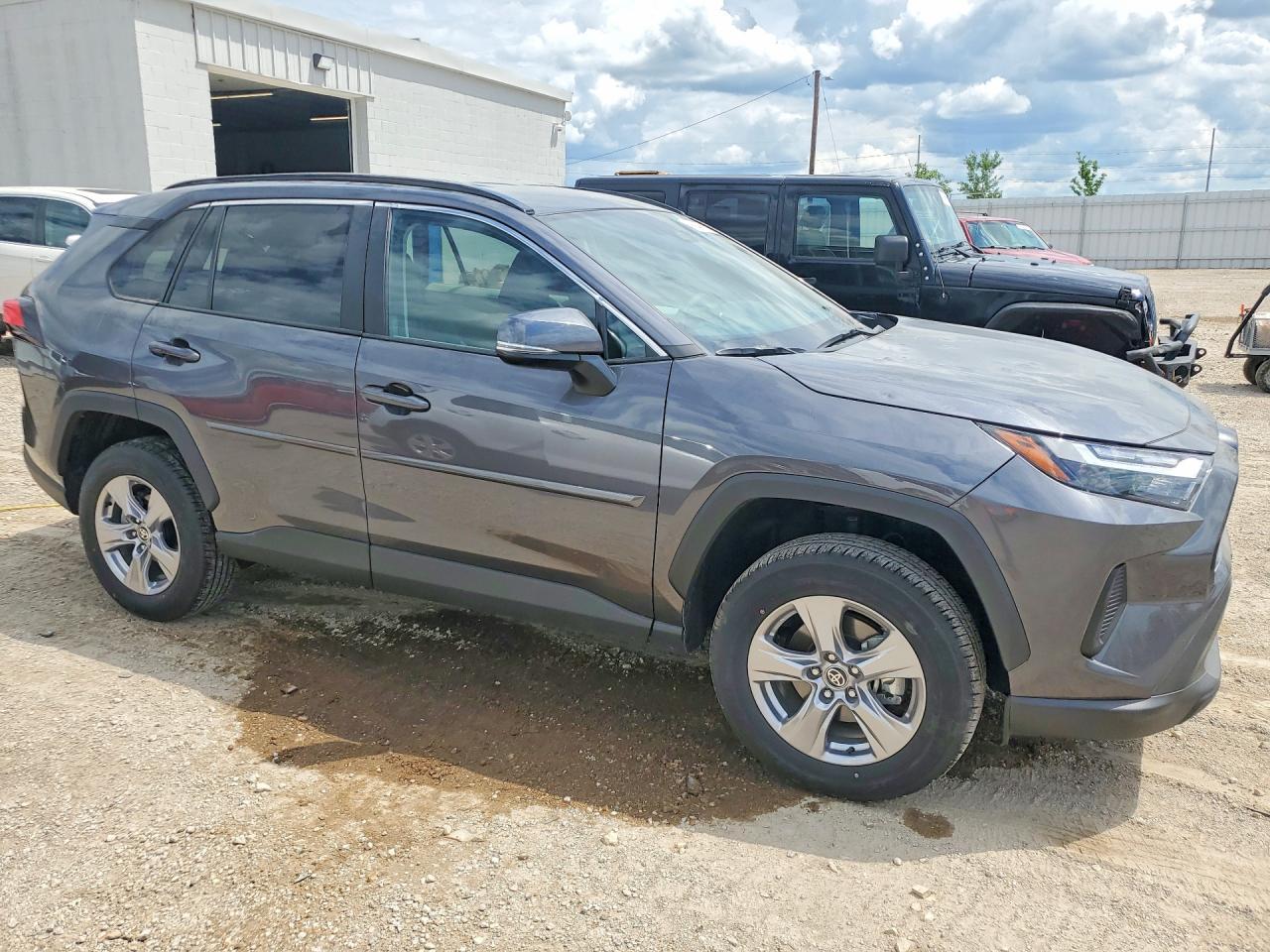2025 Toyota Rav4 Xle - Фото 4