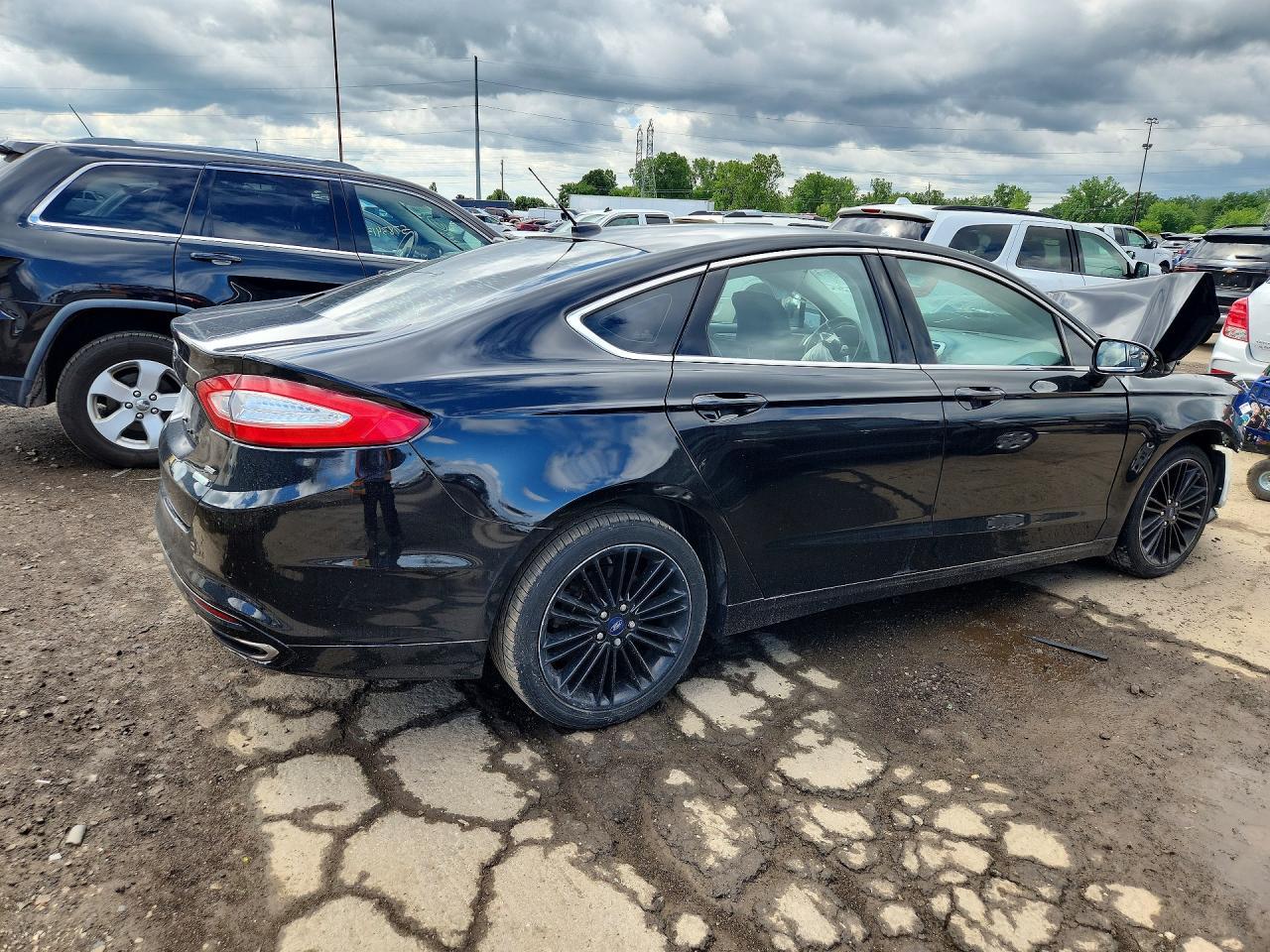 2016 Ford Fusion Se - Фото 3
