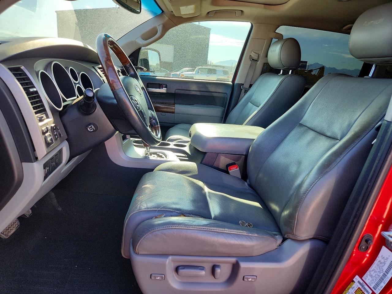 2012 Toyota Tundra Crewmax Limited - Image 7