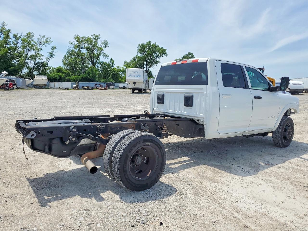 2022 Ram 3500 - Image 3