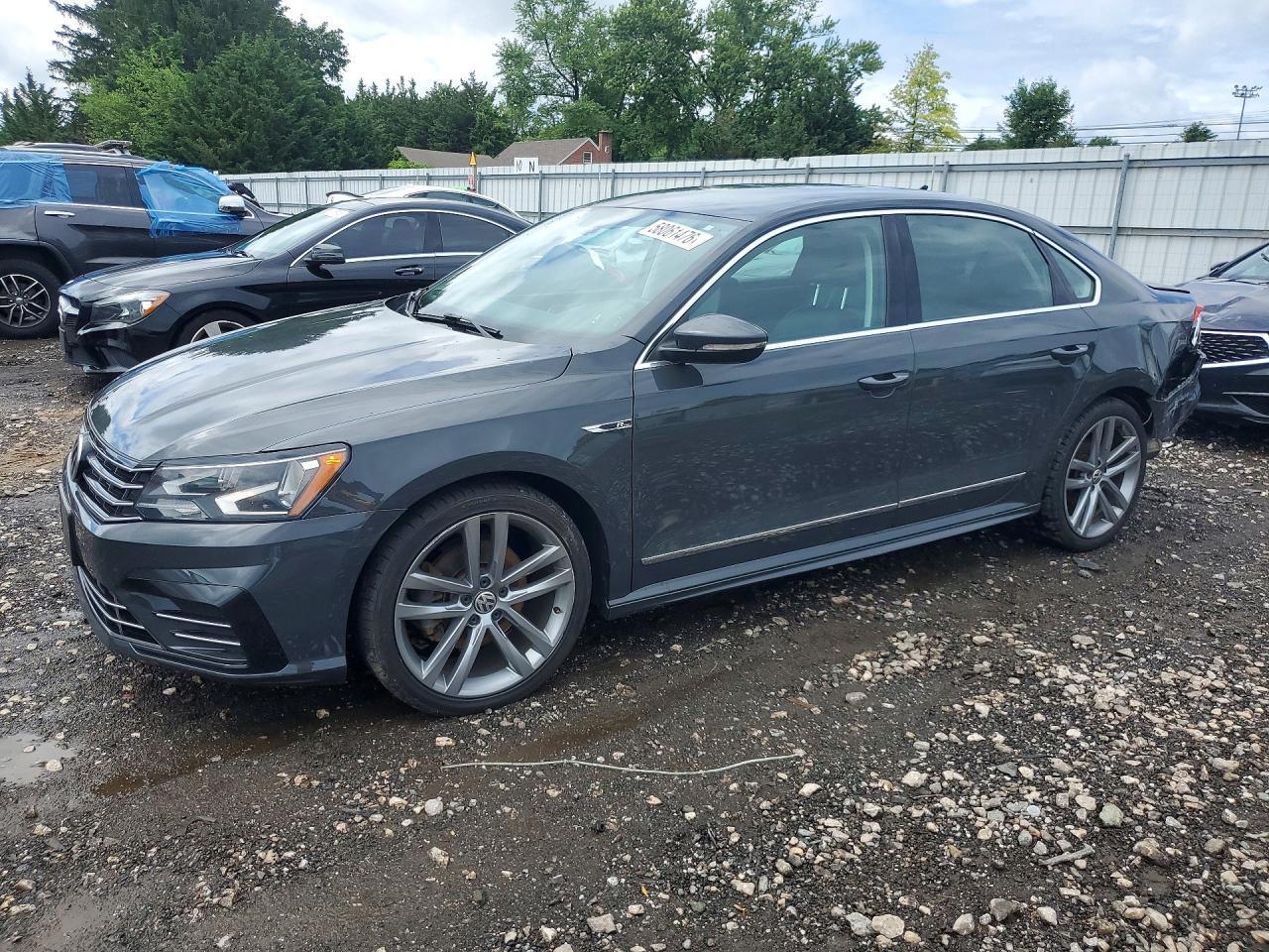 2017 Volkswagen Passat R-Line