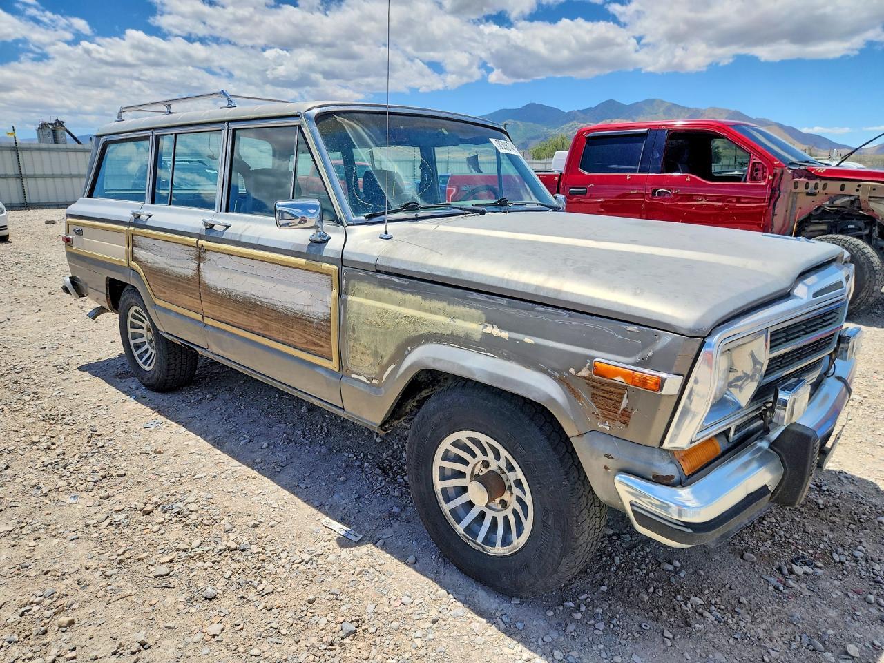 1987 Jeep Grand Wagoneer - Фото 4