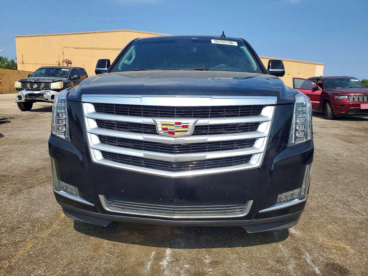 2018 Cadillac Escalade Luxury - Image 5