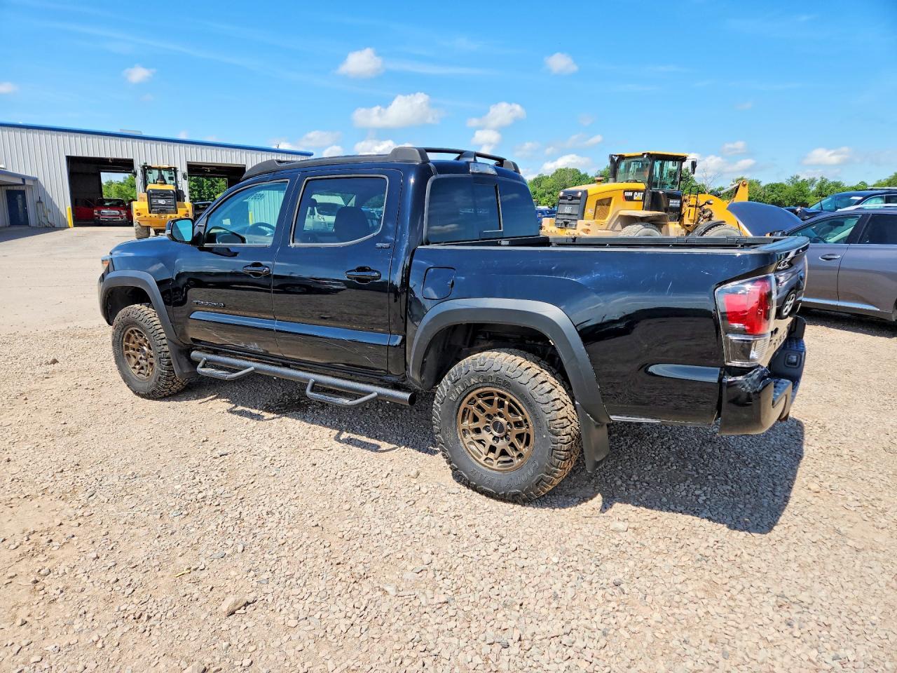 2023 Toyota Tacoma Trd Sport/Trd Off Road/Trd Pro - Фото 2