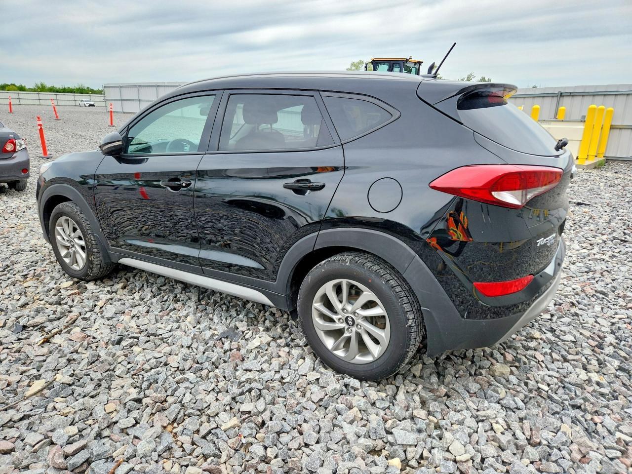 2017 Hyundai Tucson Eco - Image 2