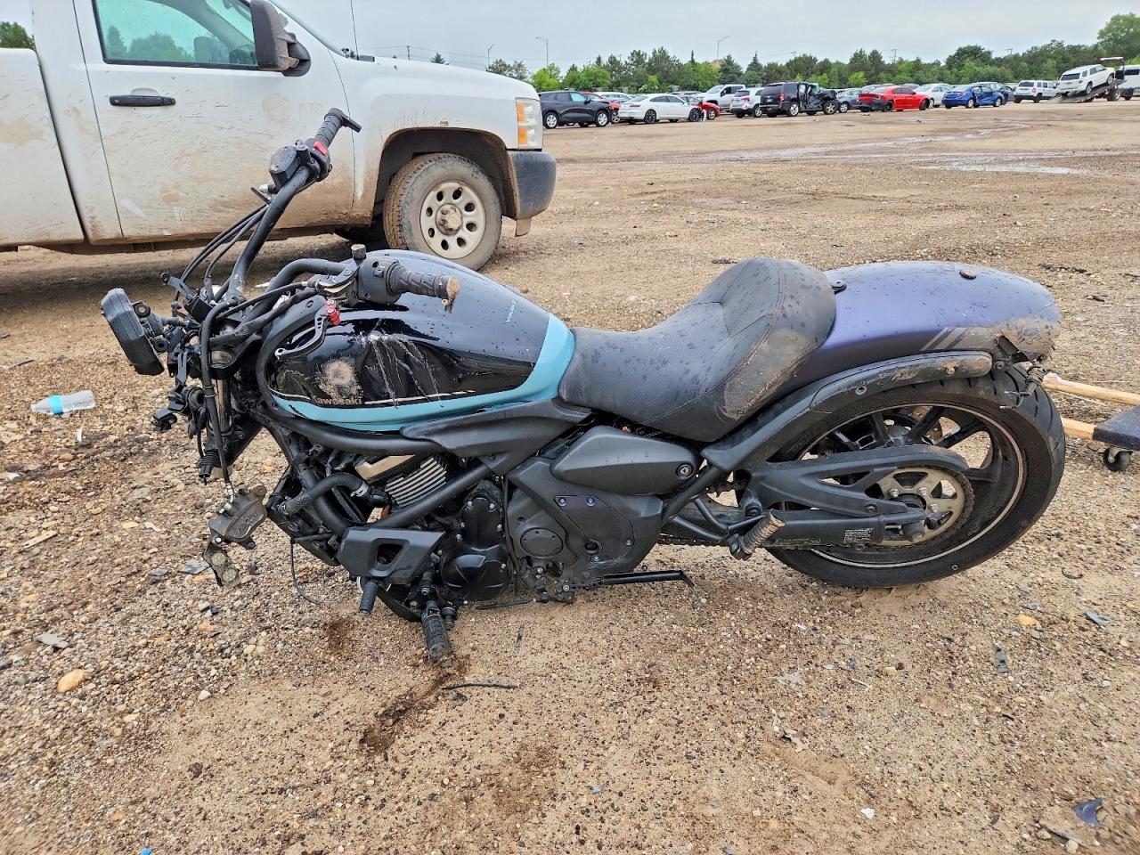 2020 Kawasaki En650 D - Фото 3