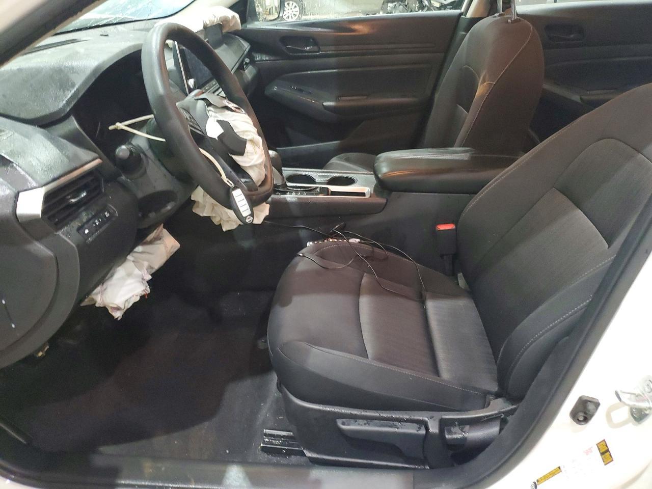 2025 Nissan Altima S - Фото 7