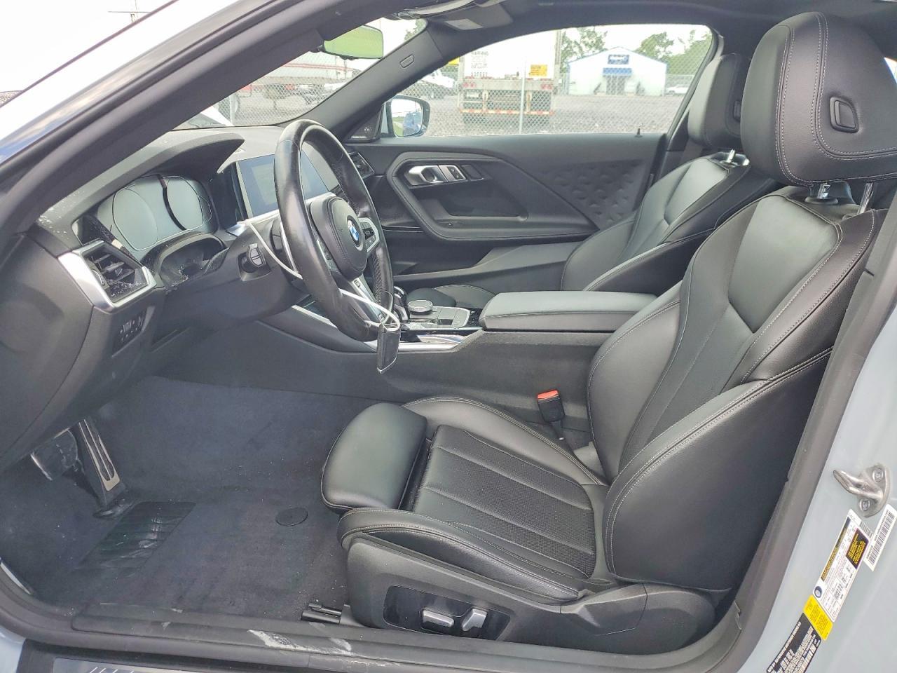 2022 BMW 230I - Фото 7