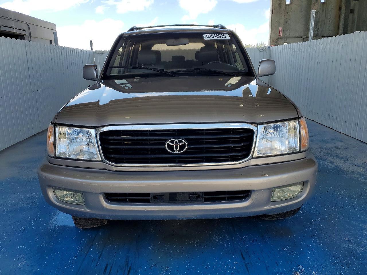 2001 Toyota Land Cruiser Base - Фото 5