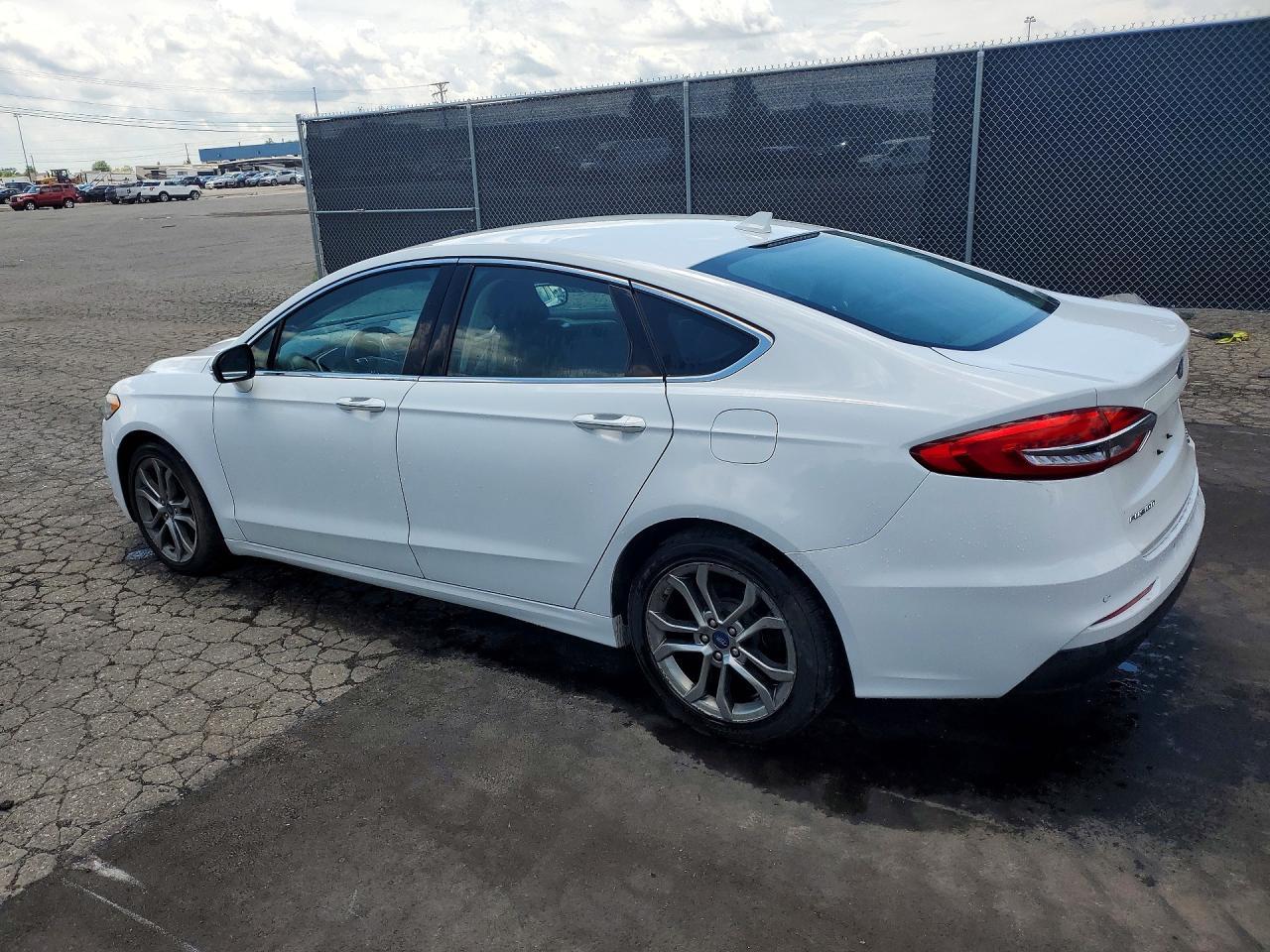 2019 Ford Fusion Sel - Фото 2