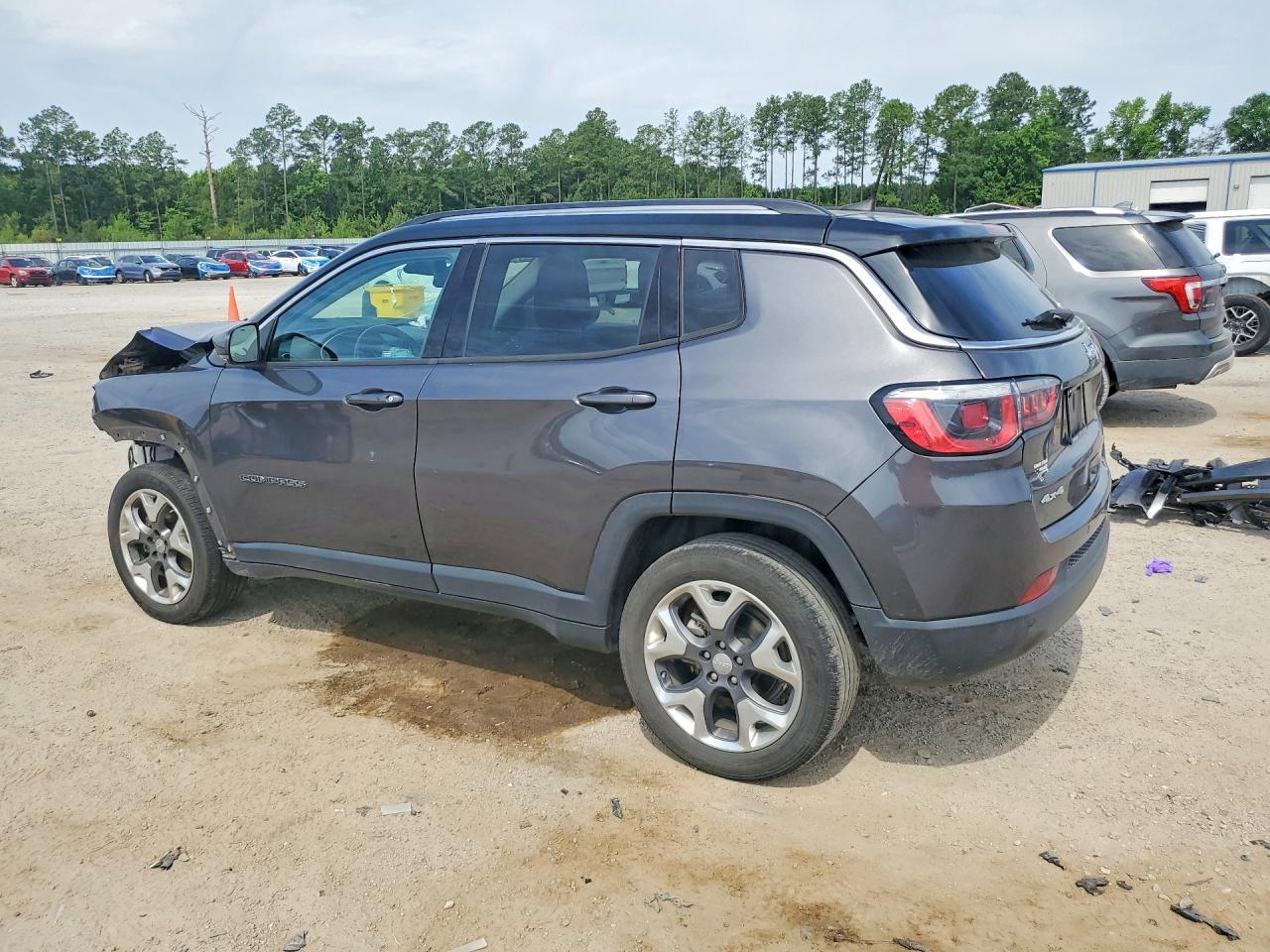2018 Jeep Compass Limited - Фото 2
