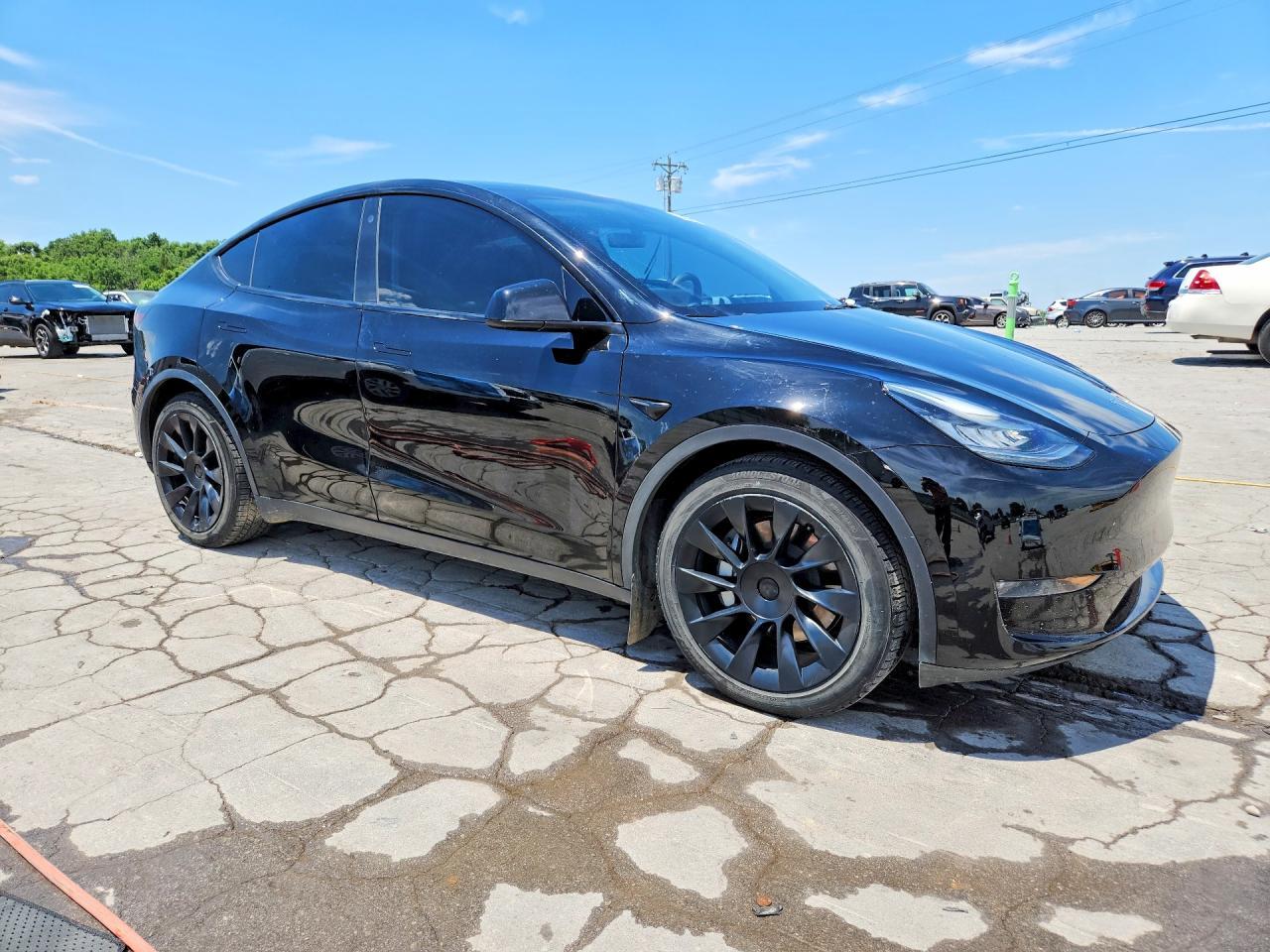 2021 Tesla Model Y - Image 4