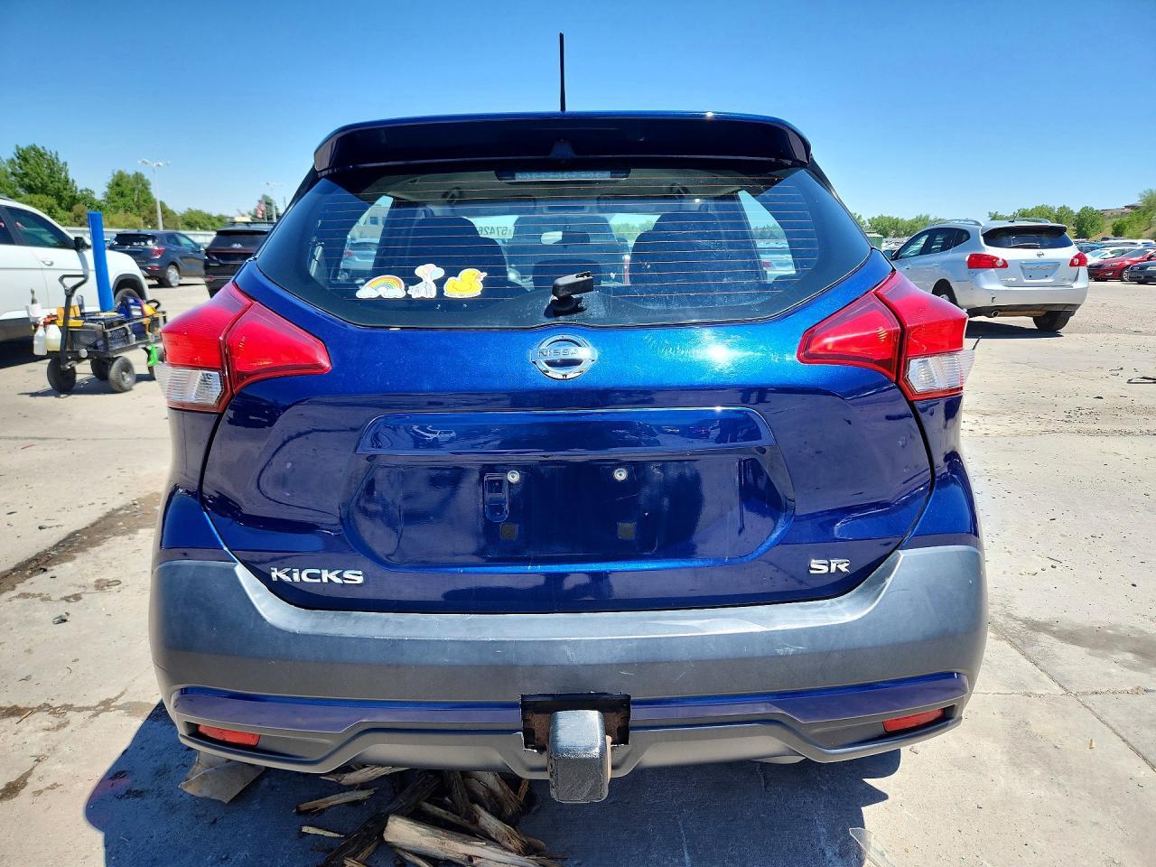 2018 Nissan Kicks Sr - Image 6