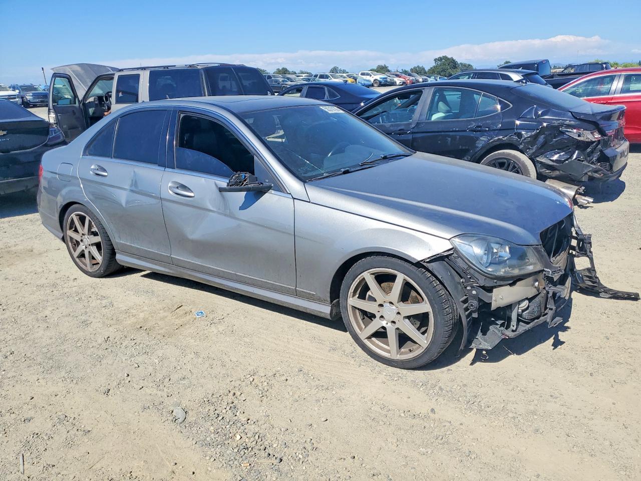 2013 Mercedes-Benz C 250 - Image 4
