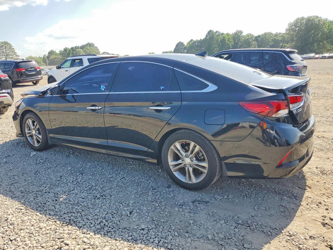 2018 Hyundai Sonata Limited - Фото 2